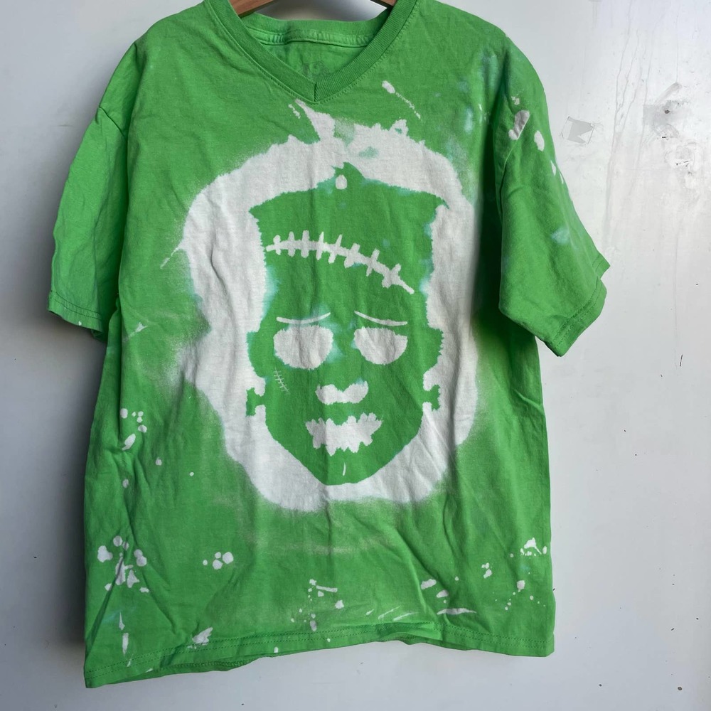 New Frankenstein Halloween Bleach Dye t-shirt youth XL 14/16